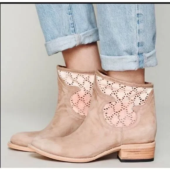 Freebird by Steven Coyote Crochet Leather Ankle Booties Size 7 - Picture 1 of 7